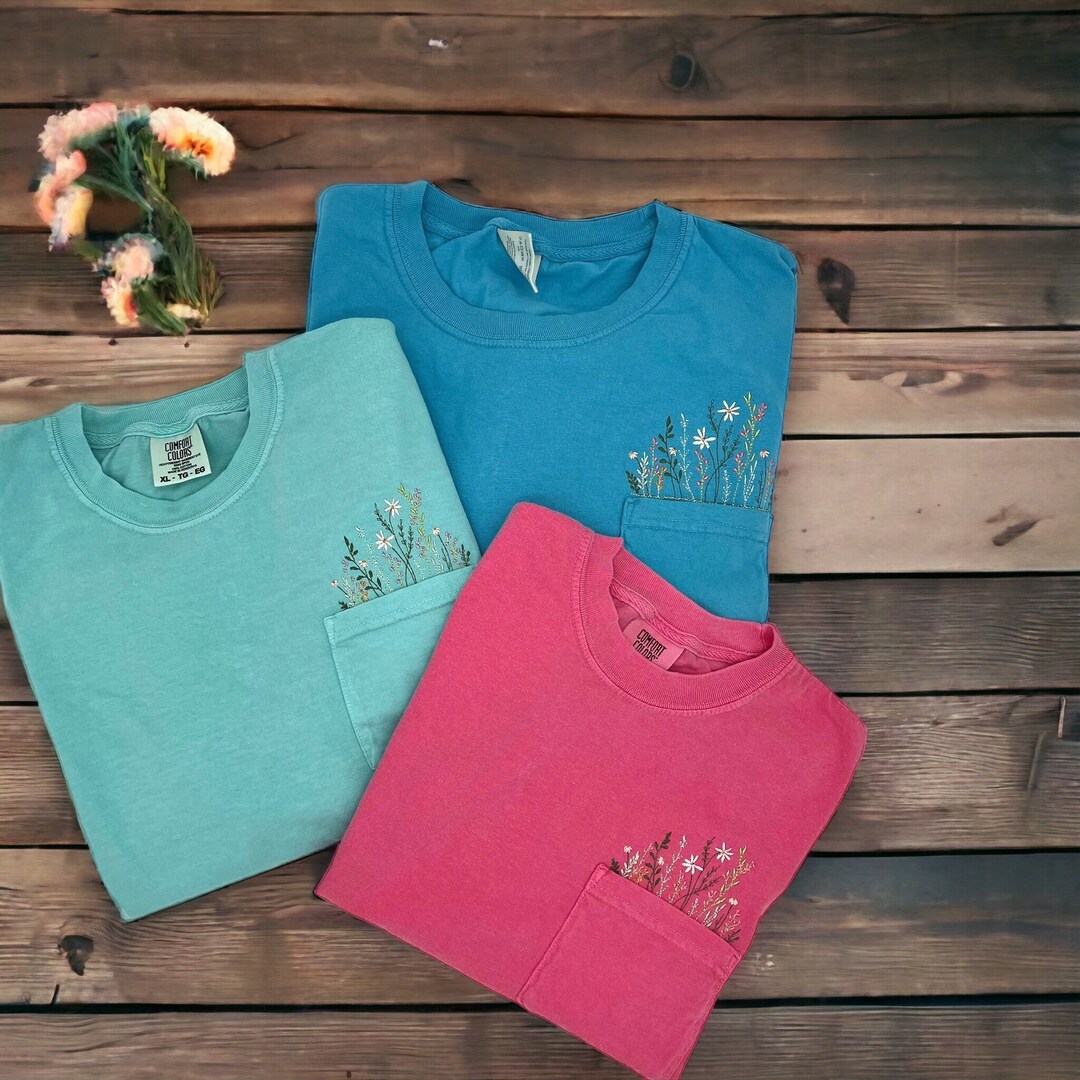Embroidered Crewneck Wildflower Pocket T-shirt, Embroidered Flower ...