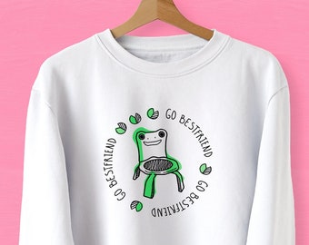 Sudadera con ilustración de rana "Go Best Friend" / Silla de rana caprichosa, detalles verdes Camiseta de juego