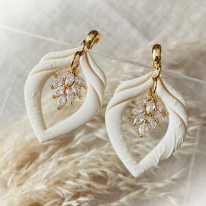 Handmade Bridal Earrings | Polymer Clay Statement Earrings | Cream White Shimmering Pearl  | 14k Gold Ear Hook