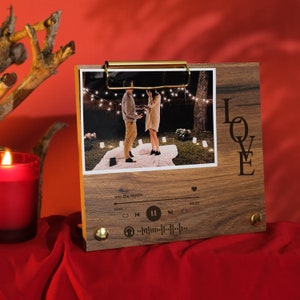 Gepersonaliseerde houten codelijst voor muziek, foto- en notitiedisplay, valentijnscadeau