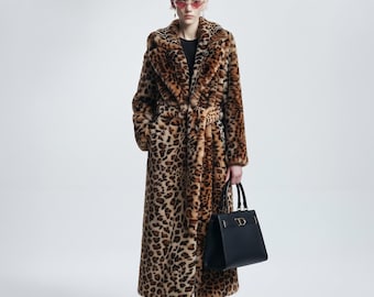 Cappotto in pelliccia sintetica leopardata, giacca lunga con stampa animalier, capospalla invernale oversize