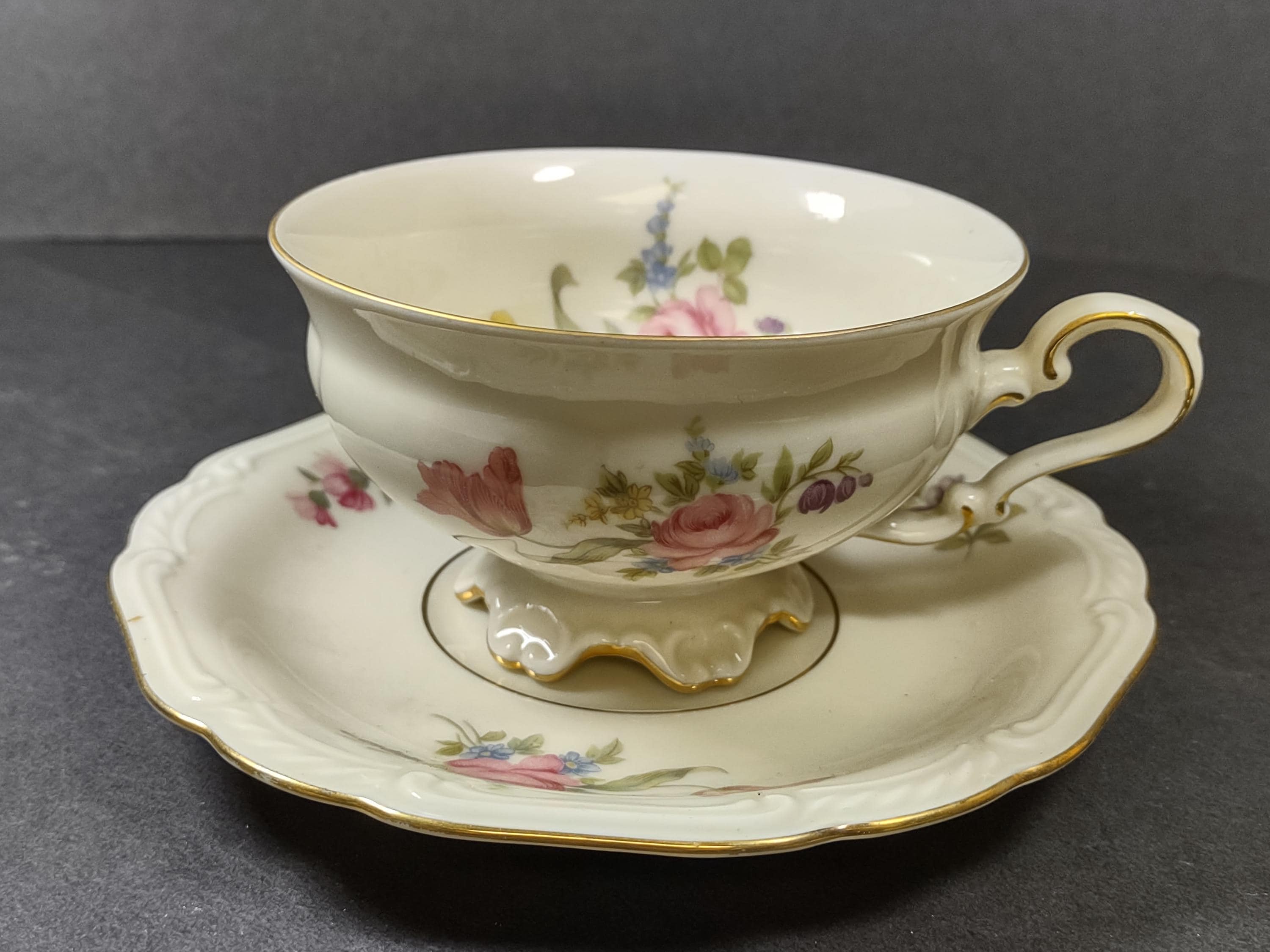 ⚡1920年代・手彩色ティーセット: ドイツ・フラウロイト Bavaria rose teacup - Etsy 日本