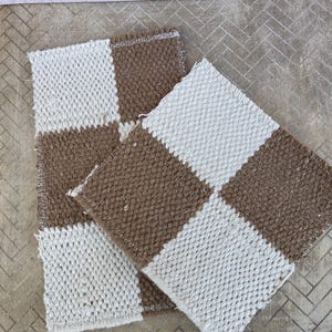 Dollhouse modern brown square rug
