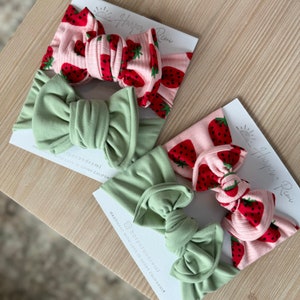 Newborn / Baby Bows, Oversized or Top Knot Options Spring Bundle Ribbed Strawberry Print, Keylime Green Brushed image 2