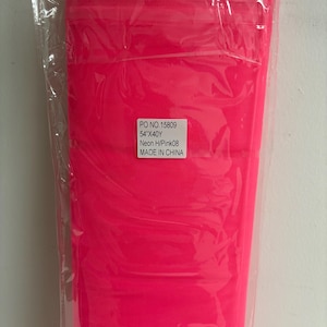 Color Neon hot pink o8 Tulle 1 bolt 40 yards width 54&quot;, double fold, . Tela de tul. use for party decoration. wedding vale and tutu.