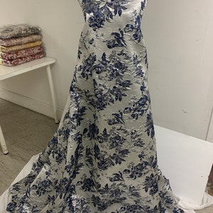 3 yards Navy floral metalic Brocade fabric. color is Navy silver width 56&quot;.
