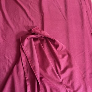 Nylon Spandex Lycra stof - Bordeauxrood - 147 cm breed afbeelding 5
