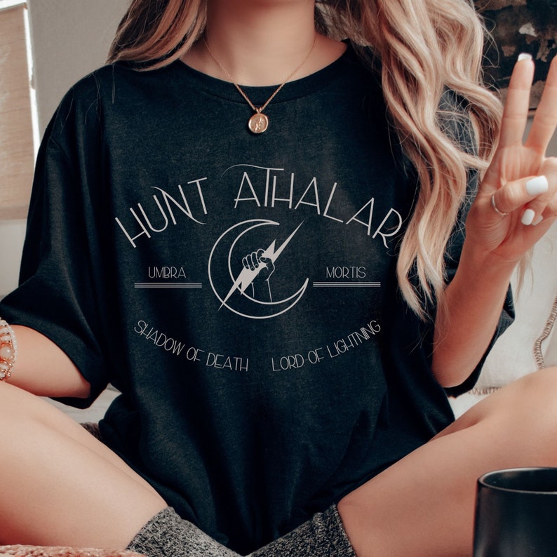 SJM Hunt Athalar Officially Licensed Tshirt Ruhn Danaan Etsy