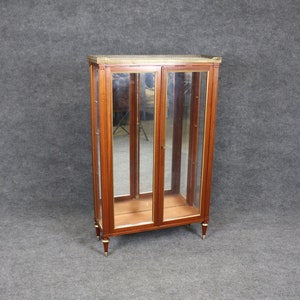 French Louis XVI Style Marble Top Vitrine, Display Cabinet, Curio Cabinet, China Cabinet, Antique Cabinet, Antique Furniture, Retro