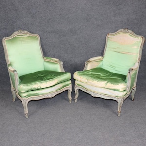 Antique 18th Century Pair of French Louis XV Style Distressed Paint Decorated Bergere Chairs, Armchairs, Club Chairs, Lounge Chairs, Retro