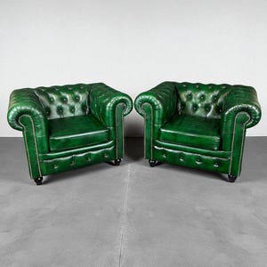 Vintage English Chesterfield Style Tufted Leather Green Club Chairs, Pair of Chairs, Living Room Chairs, Office Decor, Bedroom Furniture