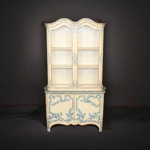 Baker Furniture Vintage Paint Decorated Curio Cabinet, Display Cabinet, Vitrine, Antique Curio, Vintage Cabinet, MCM, Furniture, Retro