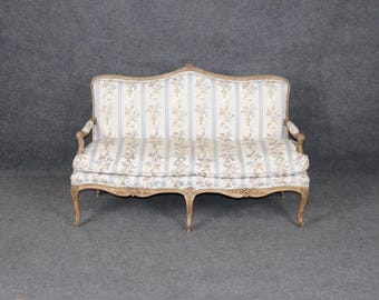 Vintage Louis XV Style Settee: Distressed Paint, Floral Upholstery