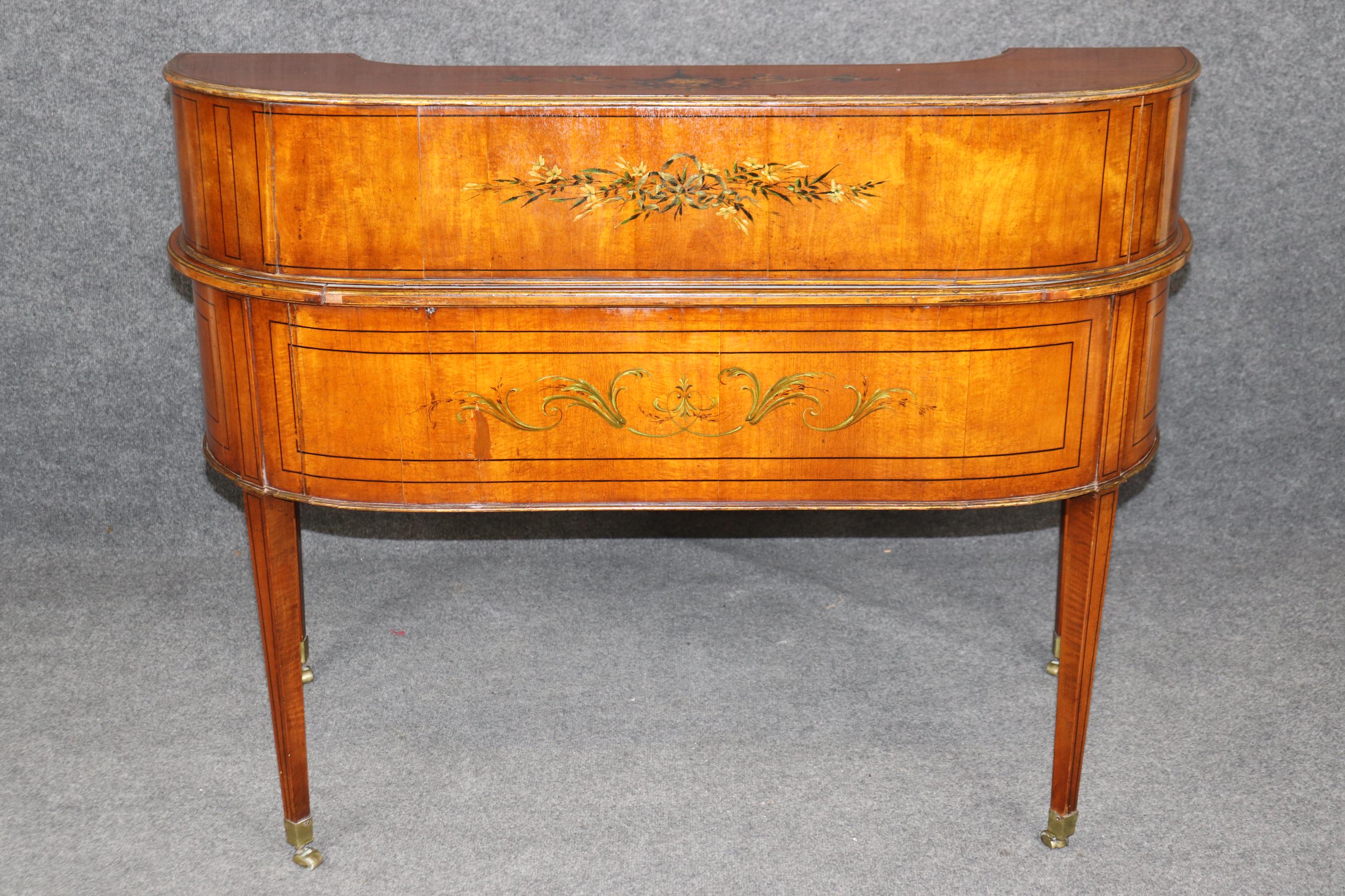 A Stunning Edwardian Desk in the Carlton House Style by Maple of London