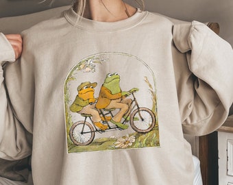 Frog And Toad Sweatshirt, Vintage Classic Book Crewneck, Cottagecore Hoodie, Gift for Best Friend,Cottagecore Aesthetic, Book Lover T-shirt