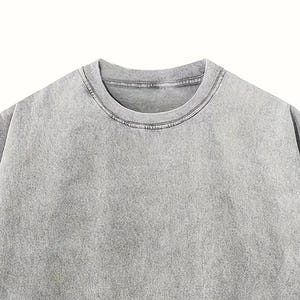 Broderad anka med tulpan-t-shirt, unisex retro-skjorta i syratvätt, present till djurälskare, Cottagecore Baumwolle-t-shirt bild 8