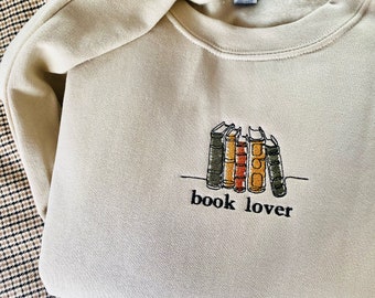 Sudadera amante de los libros bordada, sudadera Bookworm, cuello redondo Booktrovert, camisas librerías, lindo regalo amante de los libros, cuello redondo de regalo de Navidad