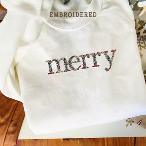 Geborduurd bloemen vrolijk kerstsweatshirt, familie kerst crewneck, geborduurde kersttrui, geborduurd kerstcadeau