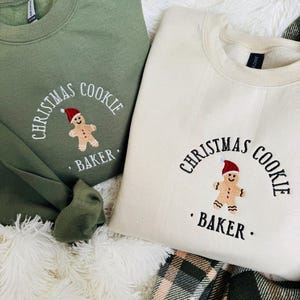 Besticktes Weihnachts-Plätzchenbäcker-Lebkuchen-Sweatshirt, Cookie-Tester-Hoodie, bestickter Weihnachts-Hoodie, lustiges Weihnachts-Sweatshirt,