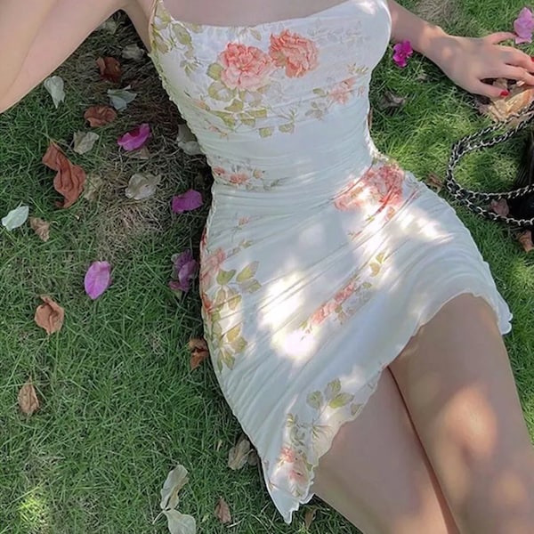 Captivating Aesthetic Summer Dresses For Girls Abstract Collection Captivating Aesthetic Summer Dresses For Girls Abstract Collection