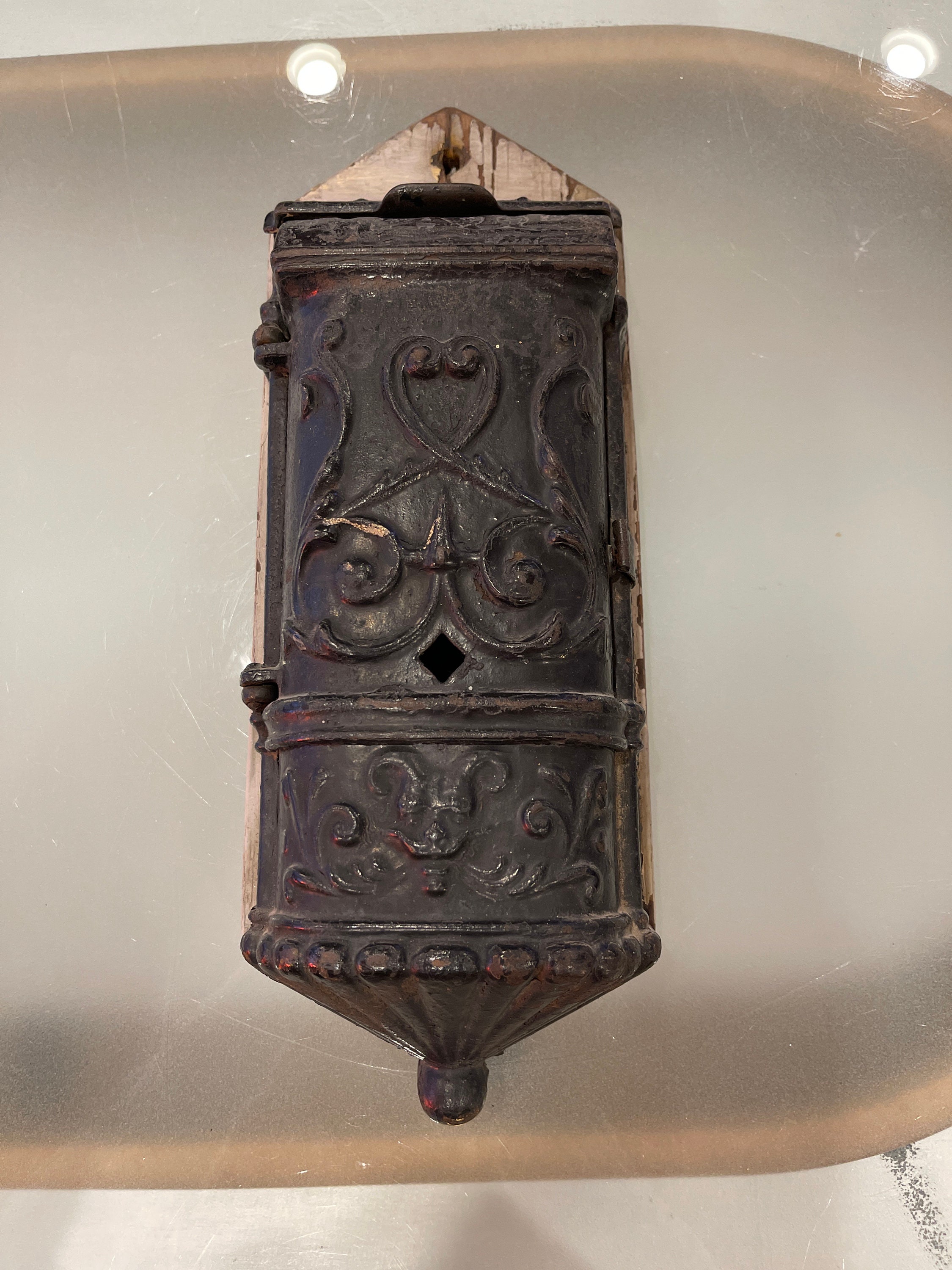 Antique Early 1900’s Cast Iron Wall Mount Mailbox-