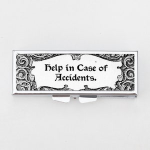 Pillendoosje Hulp bij ongevallen - SteamPunk, Gothic, vitaminen, ongebruikelijke cadeaus, trinketdoos, pillendoosje, pillendoosje, reisformaat