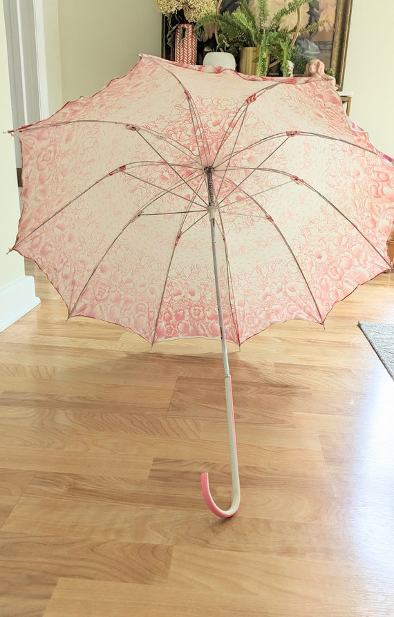 Retro 1960s Pink Floral Plastic Umbrella - image 3