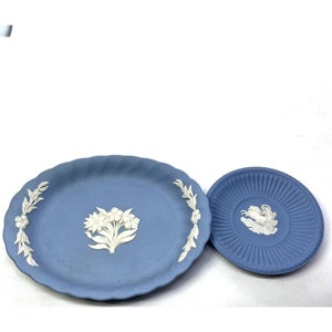 Wedgewood Jasperware Mini Decorator Trinket Plates Set of Two