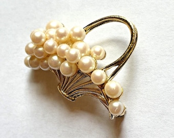 Vintage Faux Pearl Gold Tone Basket Brooch Pin Costume Jewelry Estate