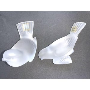 Lalique Crystal Pruning Sparrow Bird Glass Paperweights Figurines Signed