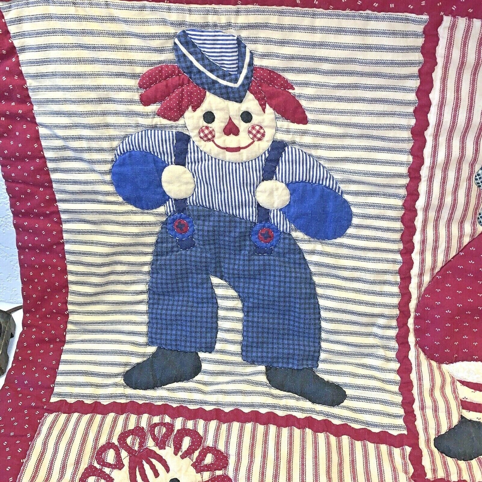 Handmade RAGGEDY ANN & ANDY Baby Quilt Crib Blanket 30” X 30” Vintage