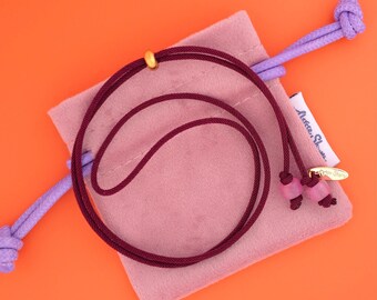 Collar de cordón trenzado a mano: longitud ajustable, piedras preciosas naturales, color vino tinto burdeos.