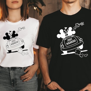 Just Married Disneyworld Shirt,Disneyland Just Married Shirt,Mickey Minnie Wedding,New Wed Gifts,Newly Wed Gifts For Couple,Bride Groom Gift