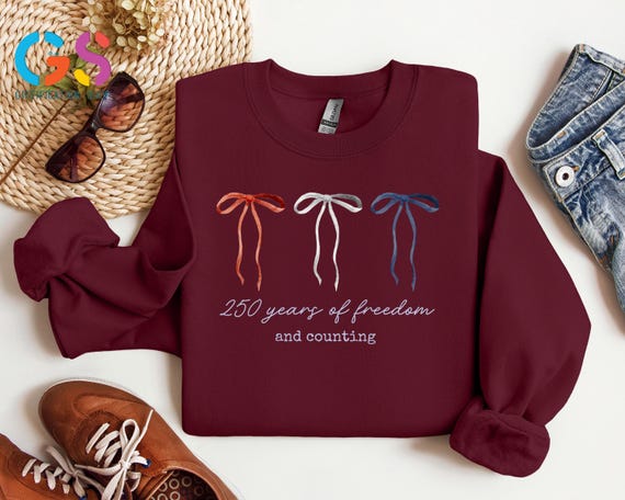 United States 250 Years Sweatshirt, Coquette Bow Patriot Sweater, America Birthday Hoodie, Statue Of Liberty Top