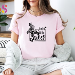 Let's Ride Bitches T Shirt, Lets Ride TShirts, Trail Ride Shirt,Race Mama Shirt,Funny Racing TShirt,Race Wife Gift, Funny Dirt Track Shirt afbeelding 3