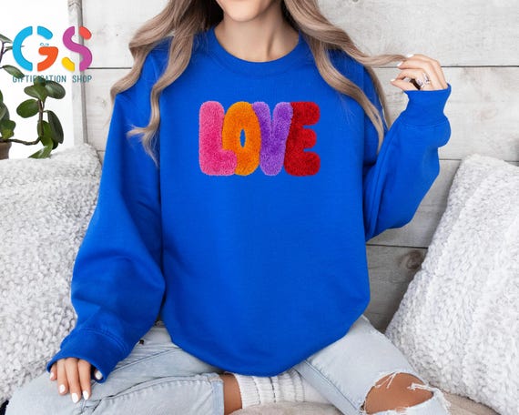 Love Sweatshirt, Lover Valentine Sweater, Valentines Day Clothing, Romantic Hoodie, Girl Wife Crochet Gift