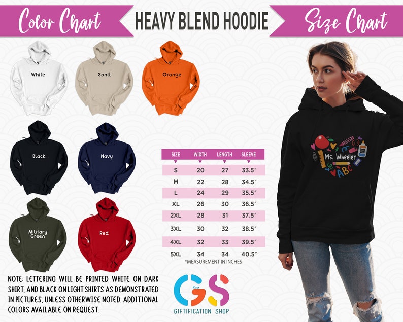 Pode incluir: Um moletom preto de mistura pesada com um design em forma de cora&ccedil;&atilde;o com material escolar e o texto "Ms. Wheeler". A imagem tamb&eacute;m exibe uma tabela de cores e uma tabela de tamanhos com medidas em polegadas.