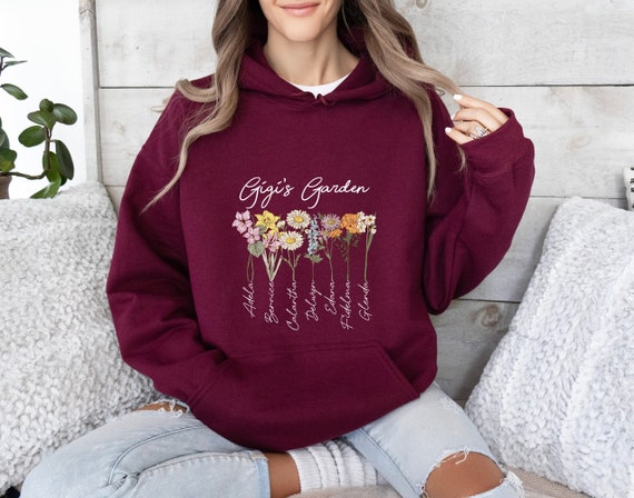 Gigi's Garden sweatshirt, Birth Month Flower Shirt, Mother Day Gift, Gigi's Flowers Garden Sweat, Custom Grandma Sweater,Custom Flower Sweat