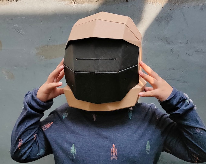 Cardboard astronaut helmet Template. DIY Printable Pattern for creating astronaut helmet from corrugated cardboard