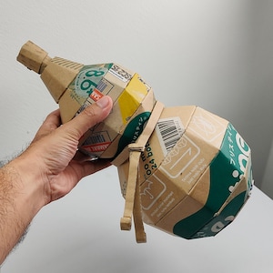 Plantilla de calabaza china de cartón. Patrón imprimible para crear calabazas de botella como las del juego Wu Kong con cartón corrugado.