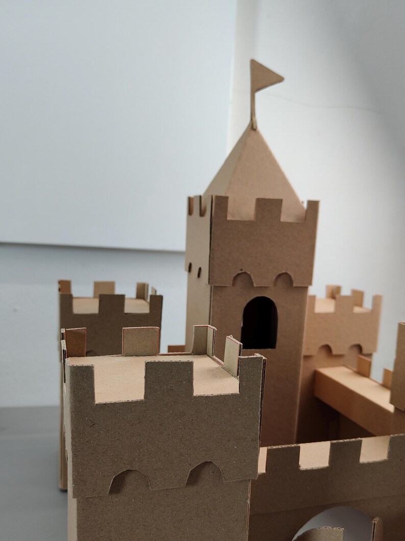Modello in cartone di castello o fortezza / Progetto in miniatura fai da te e schema per lavoretti per bambini / SVG PDF immagine 9
