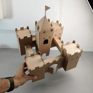 Modello in cartone di castello o fortezza / Progetto in miniatura fai da te e schema per lavoretti per bambini / SVG PDF immagine 12