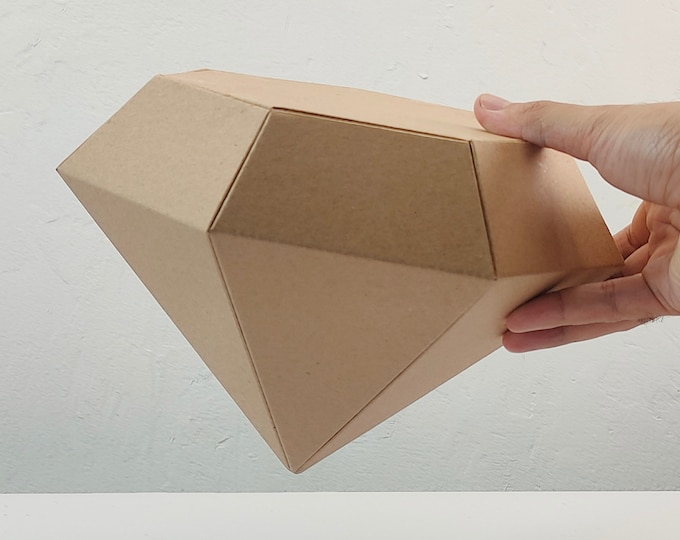 Cardboard Diamond shape PDF Template. DIY Printable Pattern for creating Heptagon Diamond shape from corrugated cardboard