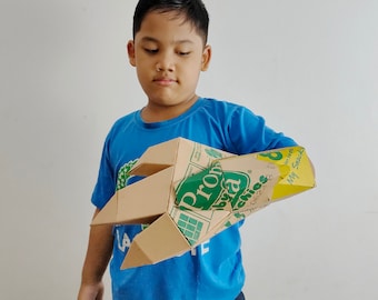 Cardboard claw gauntlet Template. DIY Printable Pattern (pdf - resizeable) for creating big claw from corrugated cardboard