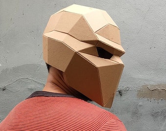 Modèle de casque tactique en carton. Modèle imprimable DIY pour créer un casque tactique qui ressemble à une tête de mort.