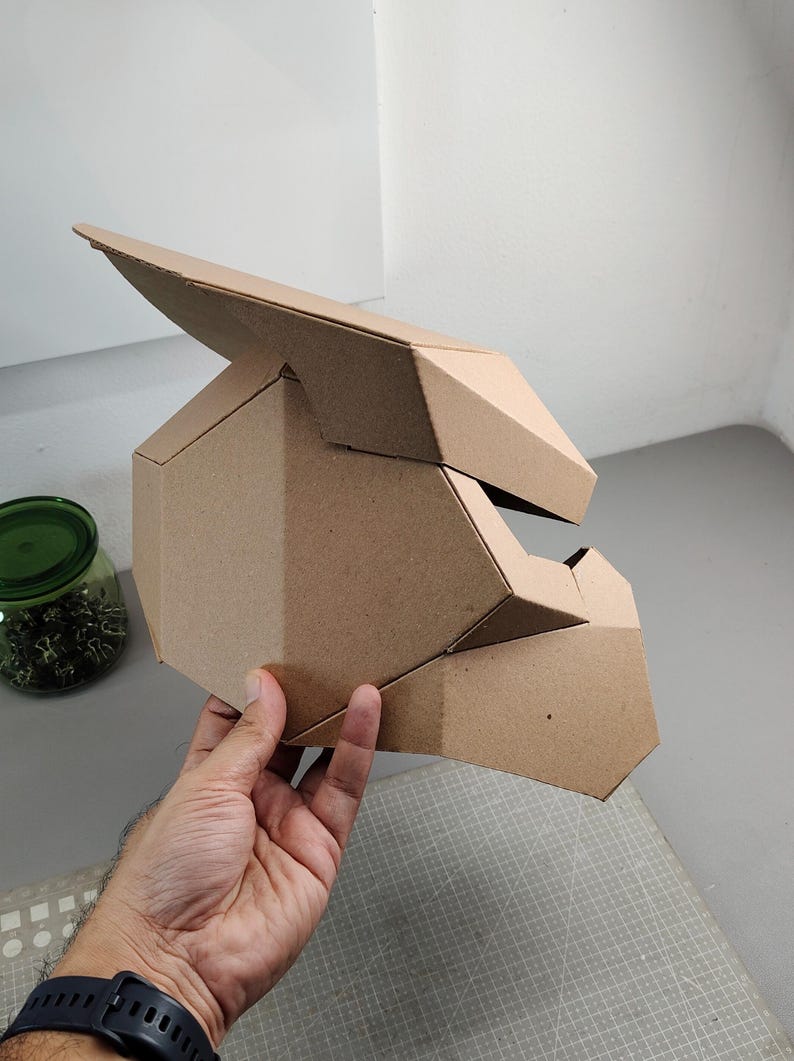 Alien hunter helmet Cardboard Template | DIY Costume and Cosplay Pattern | SVG PDF image 4