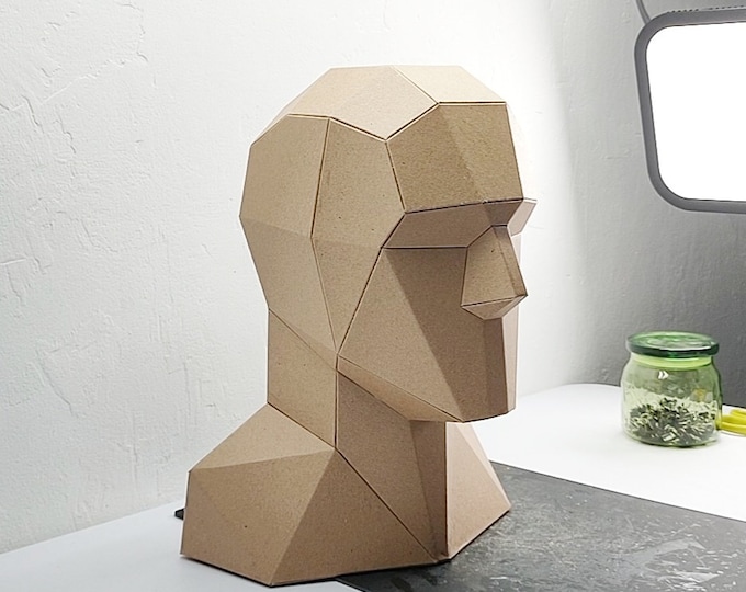 Cardboard Polygonal mannequin head Template. DIY Printable PDF Pattern for creating Polygonal mannequin head from corrugated cardboard