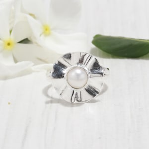 Sea Pearl Silver Ring, 925 Sterling Silver Ring, AAA+ Pearl Ring, Handmade Ring, Statement Ring, Bohemian Ring, Women Ring Birth Ring Gift