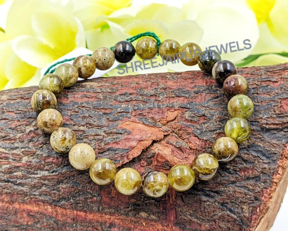 Green Garnet Bracelet: 8mm Gemstone Beaded Healing Crystal - Etsy