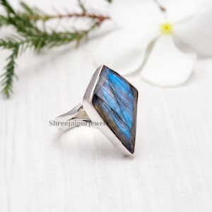 Fire Labradorite Ring  Natural Labradorite Silver Ring  925 Sterling Silver Ring  Gemstone Ring  Handmade Ring  Bohemian Ring  Women Ring